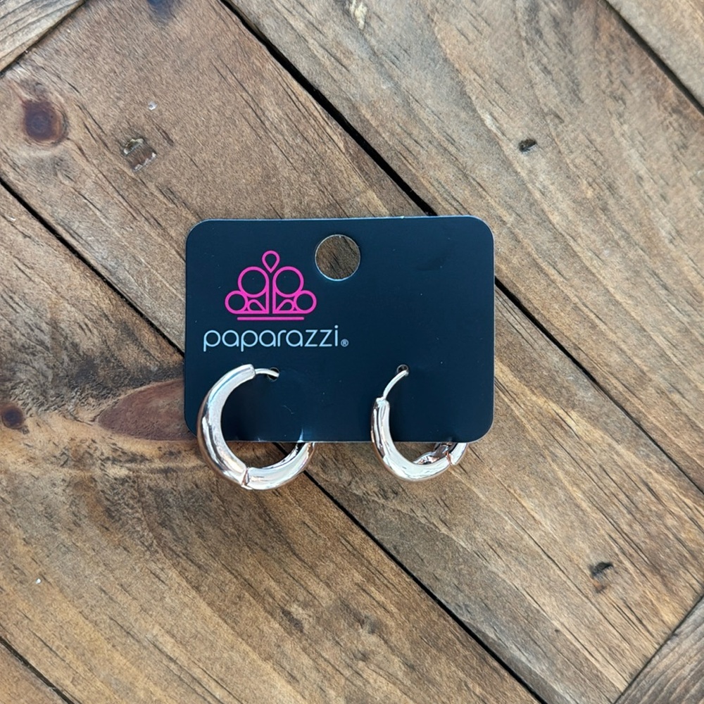Rose Gold Paparazzi Earrings